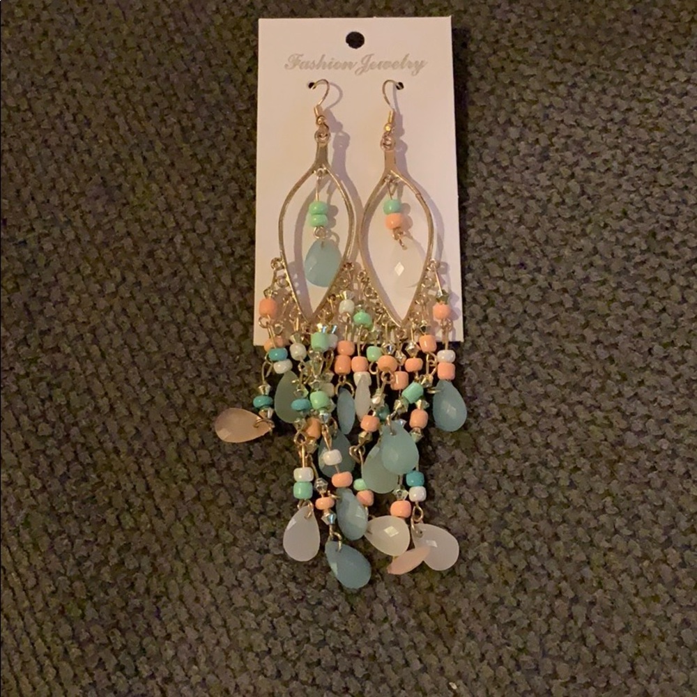 Women’s bead earrings